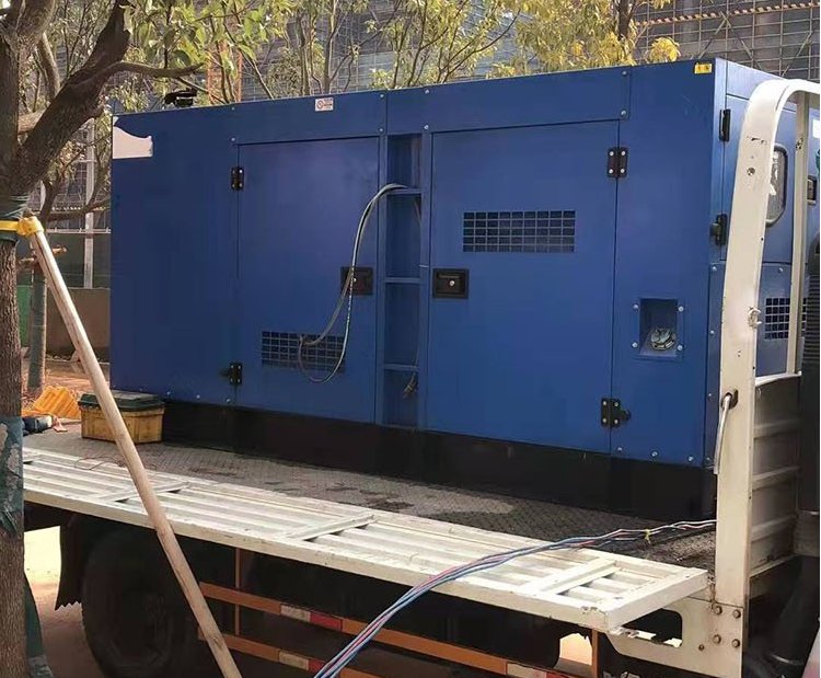 隆安柴油发电机组空气滤清器多久更换一次？