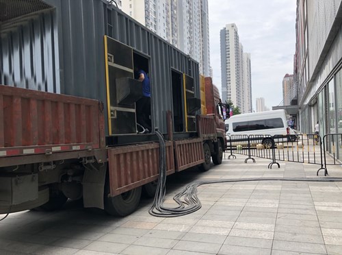 隆安柴油发电机空气滤清器在不同季节的更换周期是否有差异？
